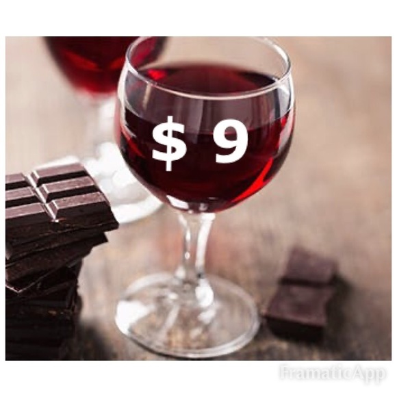 Handbags - Picture 14 of 16